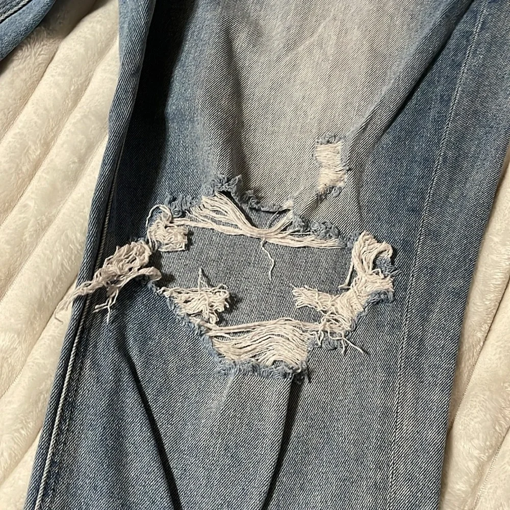 American Eagle Mom Jean | Size 18 Regular - Picture 3 of 10